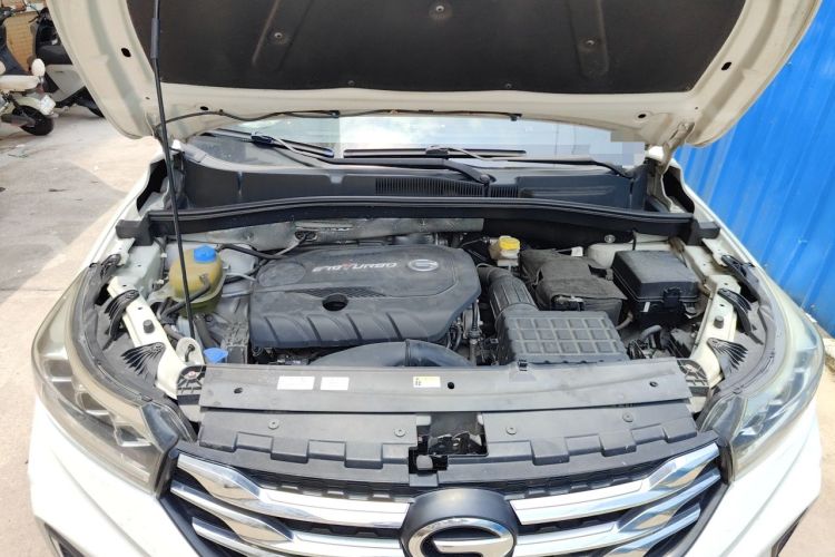 Used GAC Trumpchi GS4 2019 270T Automatic Two-Wheel Drive Luxury Smart Connectivity Model Engine Bay
