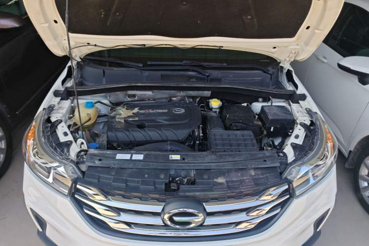 Used GAC Trumpchi GS4 2019 270T Manual Two-Wheel-Drive Elite Edition Engine Bay