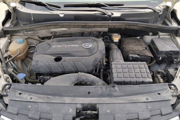 Used GAC Trumpchi GS4 2019 270T Automatic Two-Wheel Drive Luxury Smart Connectivity Model Engine Bay