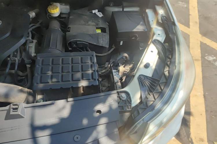 Used GAC Trumpchi GS4 2019 270T Automatic Two-Wheel Drive Elite Edition Engine Bay Left
