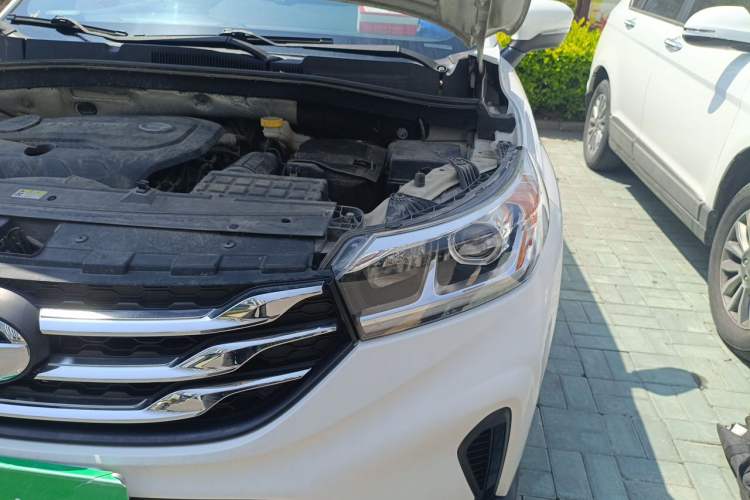 Used GAC Trumpchi GS4 2019 270T Manual Two-Wheel-Drive Elite Edition Engine Bay Left