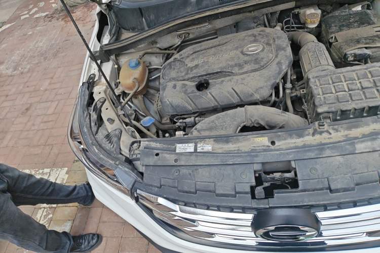 Used GAC Trumpchi GS4 2019 270T Automatic Two-Wheel Drive Luxury Smart Connectivity Model Engine Bay Right