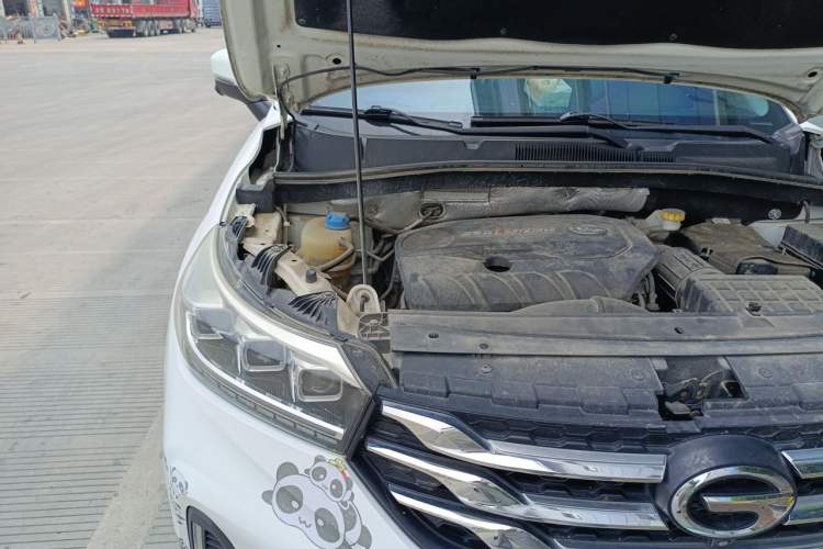 Used GAC Trumpchi GS4 2019 270T Automatic Two-Wheel Drive Luxury Smart Connectivity Model Engine Bay Right
