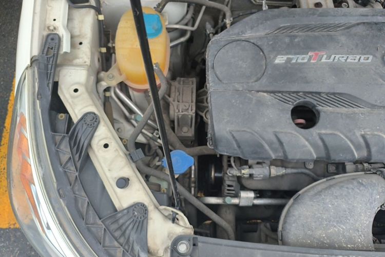 Used GAC Trumpchi GS4 2019 270T Automatic Two-Wheel Drive Elite Edition Engine Bay Right