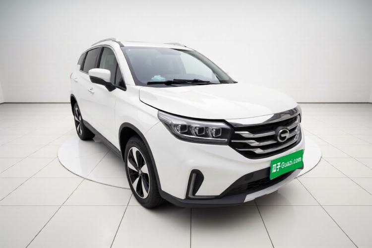 Used GAC Trumpchi GS4 2019 270T Automatic Two-Wheel Drive Luxury Smart Connectivity Model Exterior 2