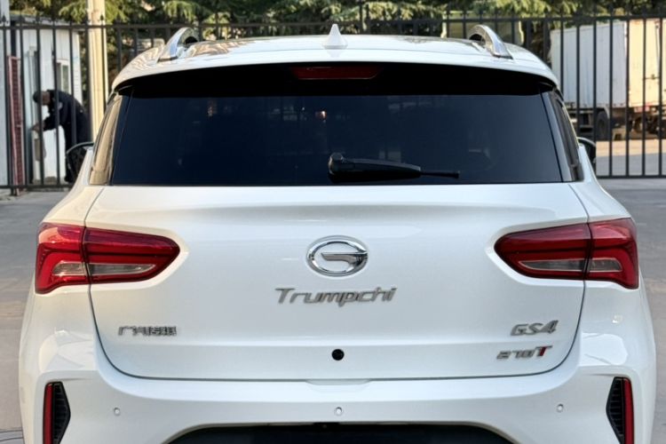 Used GAC Trumpchi GS4 2019 270T Automatic Two-Wheel Drive Luxury Smart Connectivity Model Exterior 2