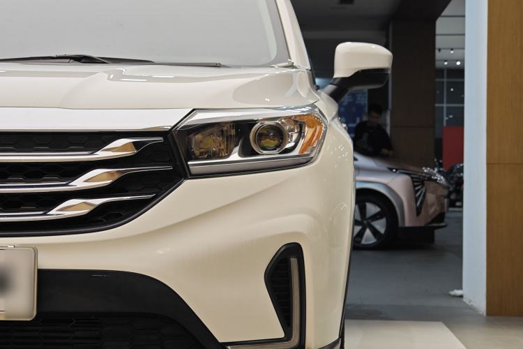Used GAC Trumpchi GS4 2019 270T Automatic Two-Wheel Drive Elite Edition Exterior 3