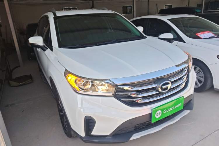 Used GAC Trumpchi GS4 2019 270T Manual Two-Wheel-Drive Elite Edition Front Right 45 Deg