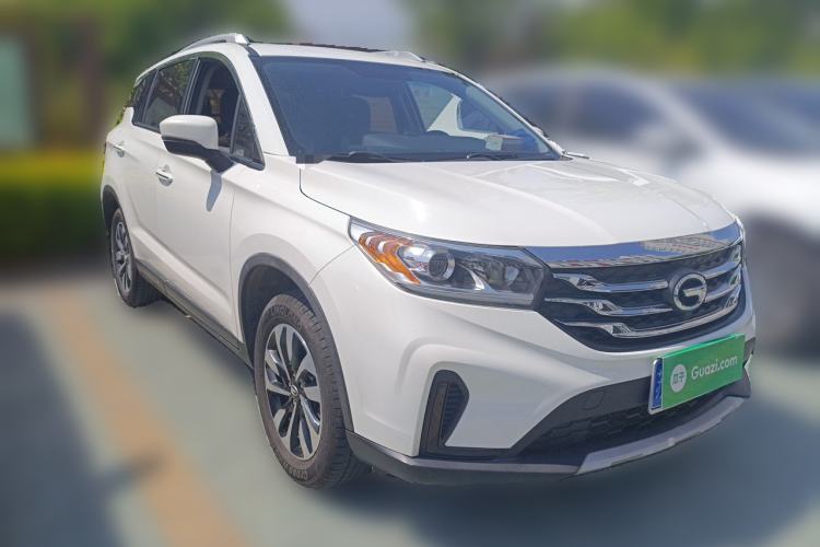 Used GAC Trumpchi GS4 2019 270T Manual Two-Wheel-Drive Elite Edition Front Right 45 Deg