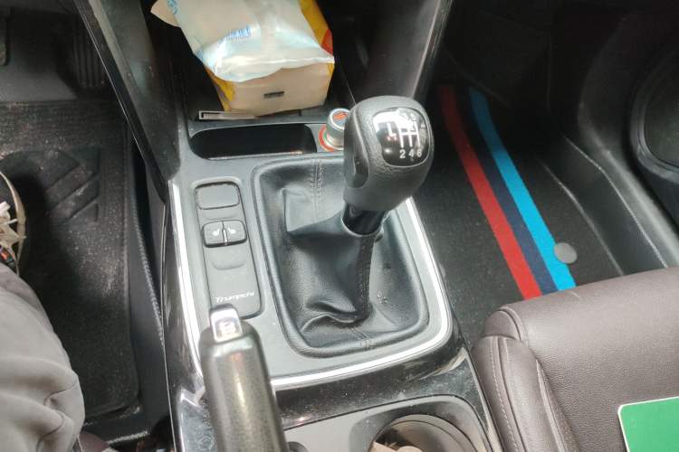 Used GAC Trumpchi GS4 2019 270T Manual Two-Wheel Drive Luxury Edition Gear Lever