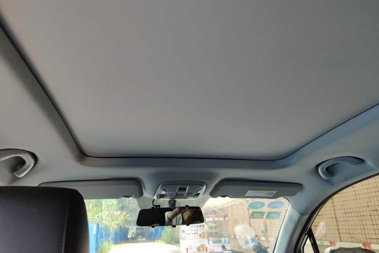 Used GAC Trumpchi GS4 2019 270T Automatic Two-Wheel Drive Luxury Smart Connectivity Model Headliner