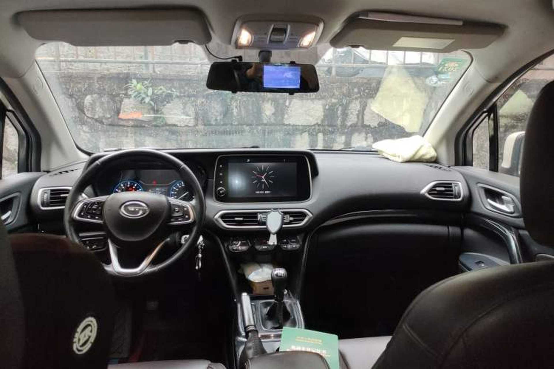 Used GAC Trumpchi GS4 2019 270T Manual Two-Wheel Drive Luxury Edition Headliner