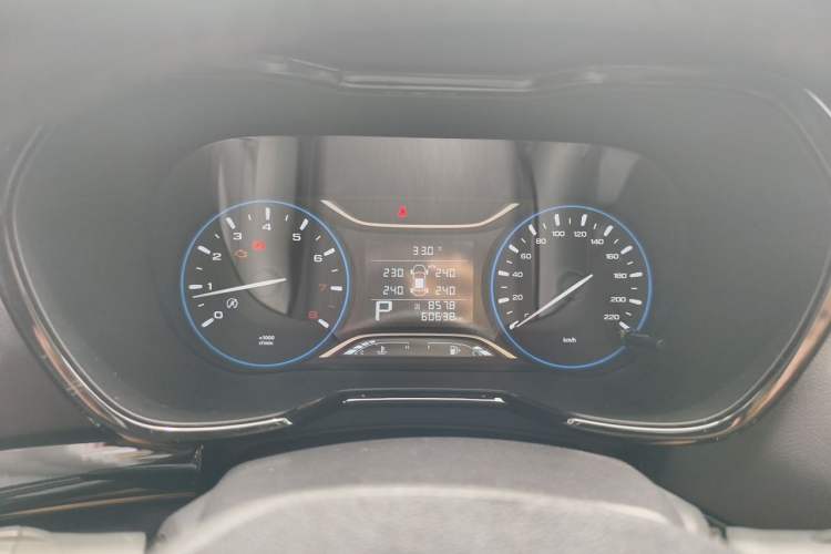 Used GAC Trumpchi GS4 2019 270T Automatic Two-Wheel Drive Luxury Smart Connectivity Model Instrument Cluster
