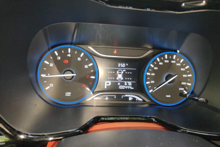 Used GAC Trumpchi GS4 2019 270T Automatic Two-Wheel Drive Luxury Smart Connectivity Model Instrument Cluster