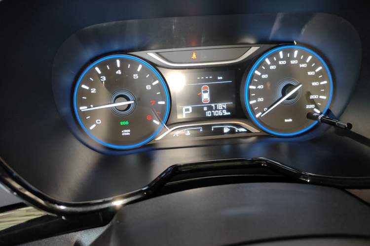 Used GAC Trumpchi GS4 2019 270T Automatic Two-Wheel Drive Elite Edition Instrument Cluster