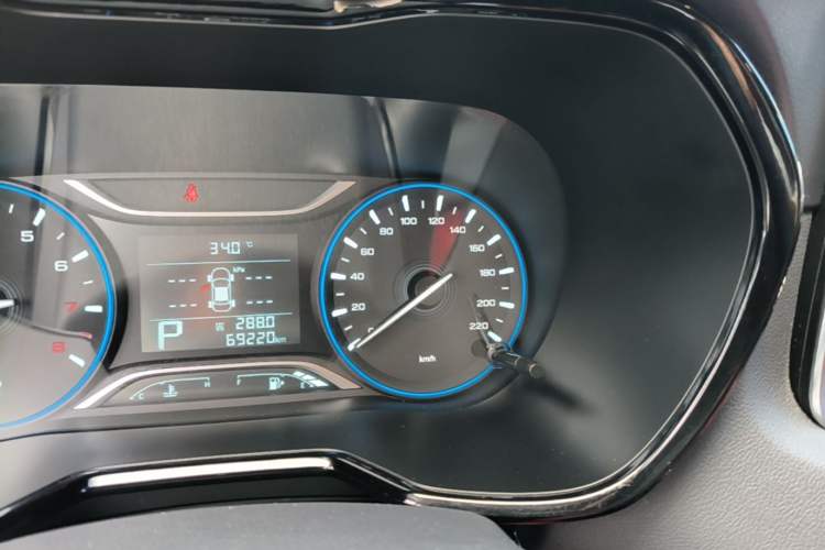 Used GAC Trumpchi GS4 2019 270T Automatic Two-Wheel Drive Luxury Smart Connectivity Model Instrument Cluster