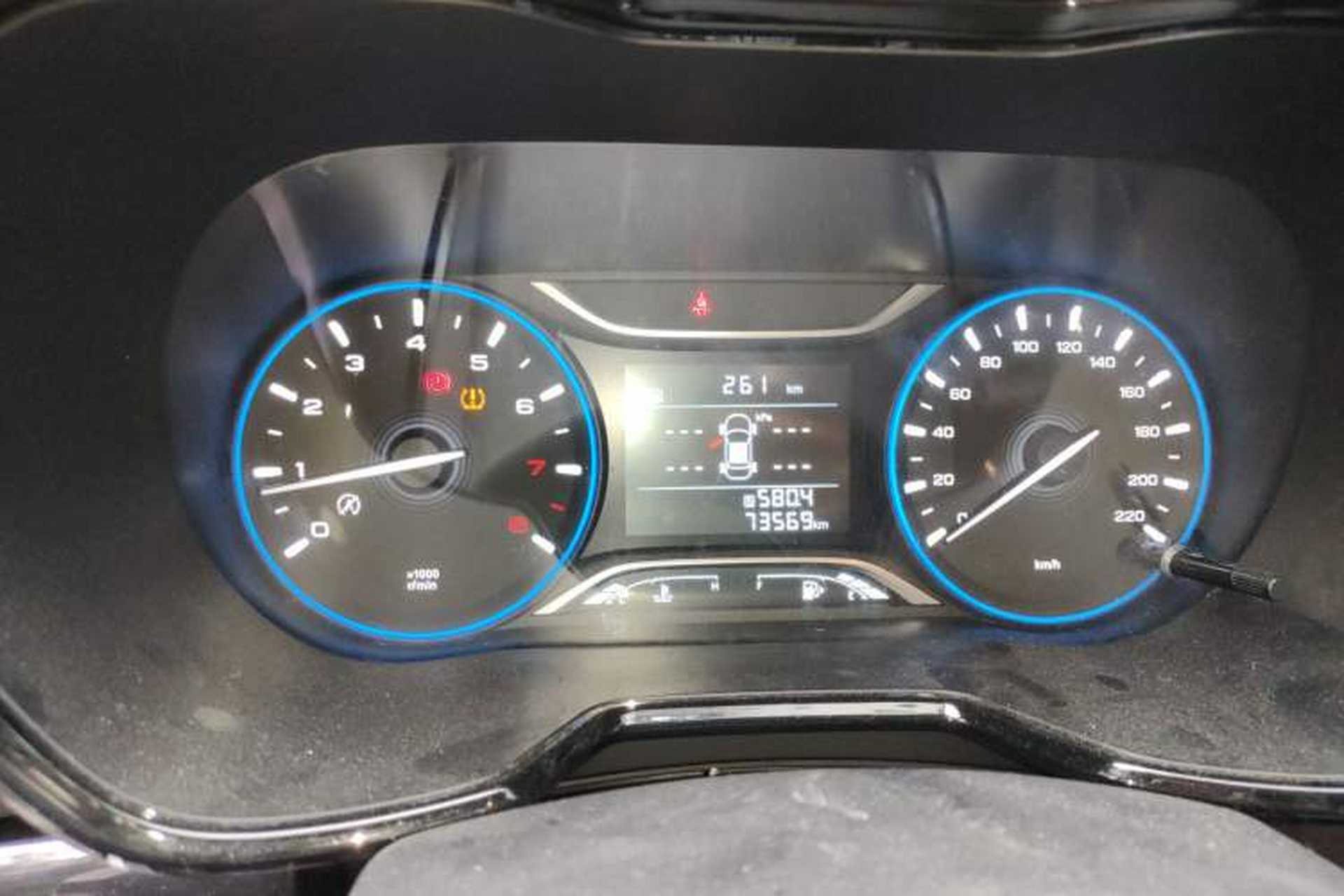 Used GAC Trumpchi GS4 2019 270T Manual Two-Wheel Drive Luxury Edition Instrument Cluster