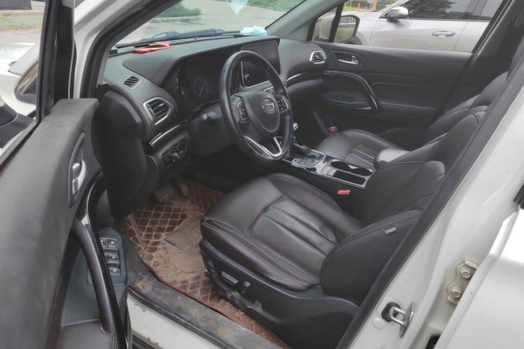 Used GAC Trumpchi GS4 2019 270T Automatic Two-Wheel Drive Luxury Smart Connectivity Model Interior 3