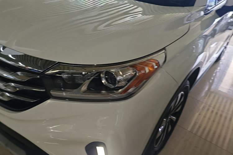 Used GAC Trumpchi GS4 2019 270T Automatic Two-Wheel Drive Elite Edition Left Front Headlight