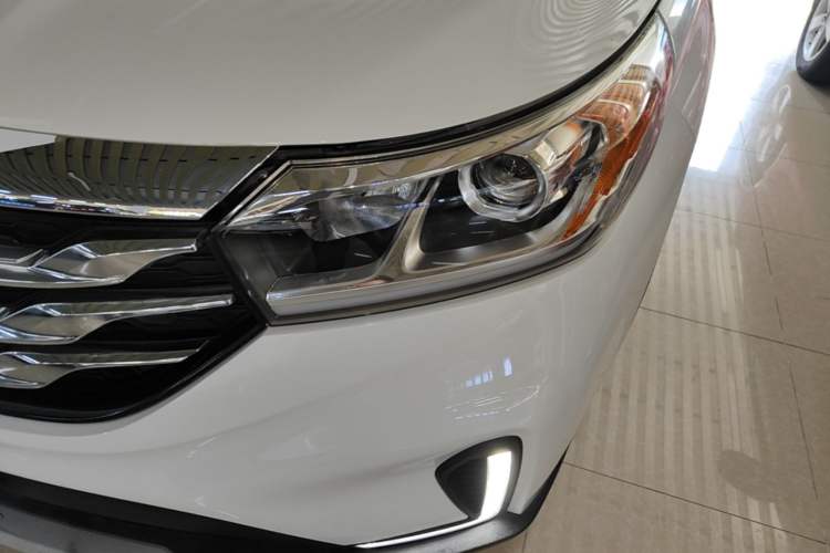 Used GAC Trumpchi GS4 2019 270T Automatic Two-Wheel Drive Elite Edition Left Front Headlight