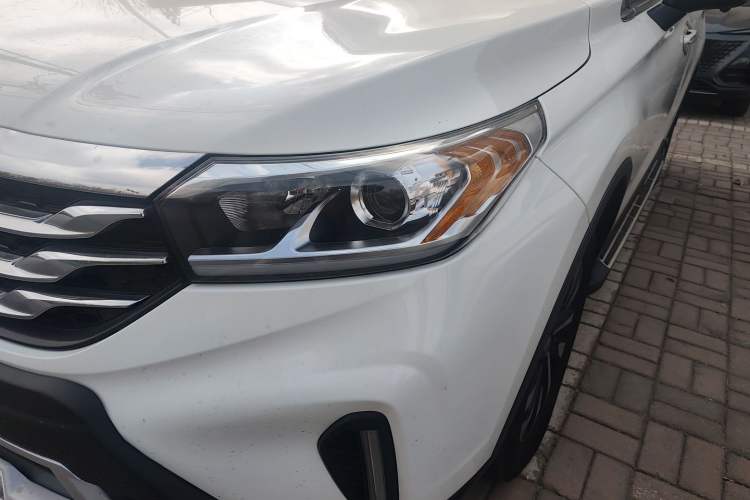 Used GAC Trumpchi GS4 2019 270T Automatic Two-Wheel Drive Elite Edition Left Front Headlight
