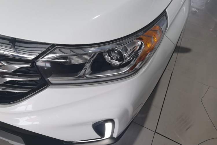 Used GAC Trumpchi GS4 2019 270T Automatic Two-Wheel Drive Elite Edition Left Front Headlight