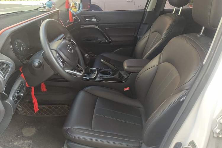 Used GAC Trumpchi GS4 2019 270T Manual Two-Wheel-Drive Elite Edition Left Front Seat