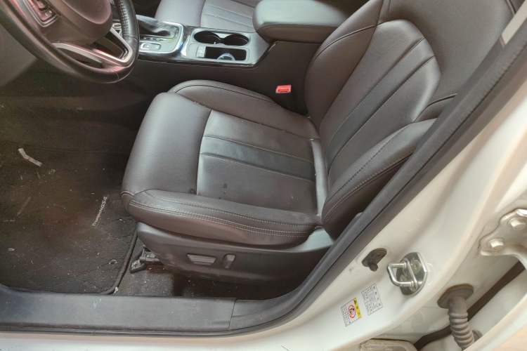 Used GAC Trumpchi GS4 2019 270T Automatic Two-Wheel Drive Luxury Smart Connectivity Model Left Front Seat