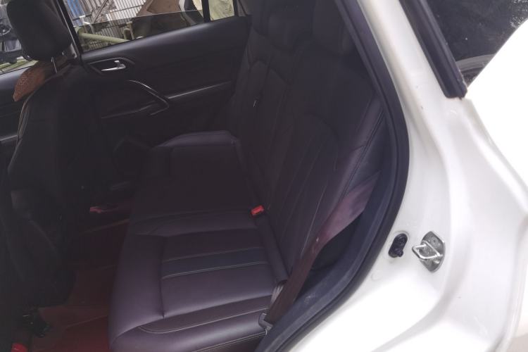 Used GAC Trumpchi GS4 2019 270T Automatic Two-Wheel Drive Elite Edition Left Rear Seat