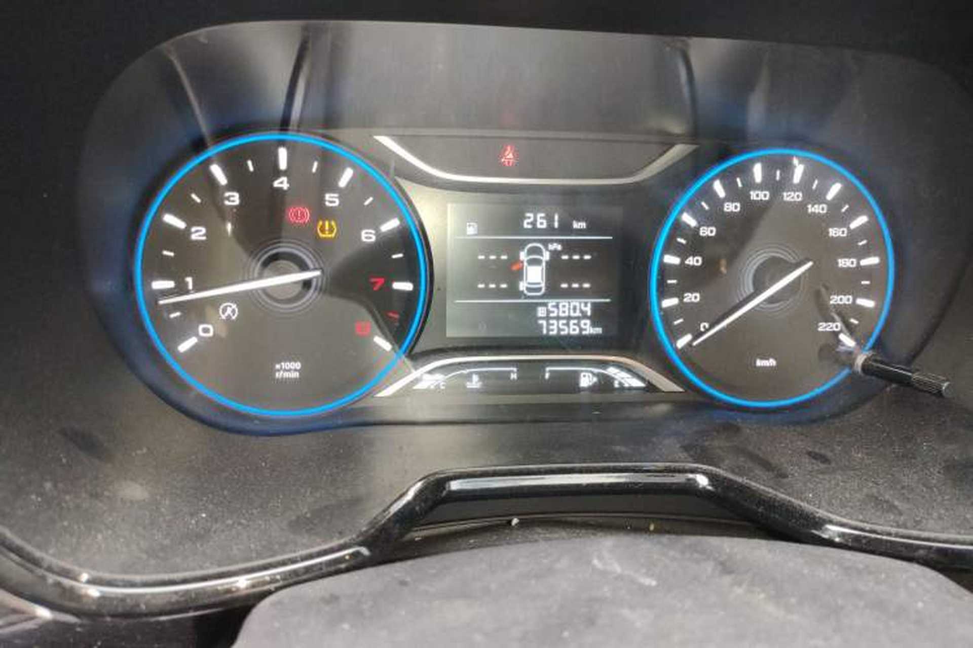 Used GAC Trumpchi GS4 2019 270T Manual Two-Wheel Drive Luxury Edition Odometer Close Up