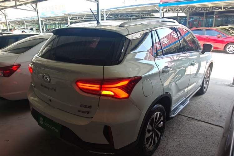 Used GAC Trumpchi GS4 2019 270T Manual Two-Wheel-Drive Elite Edition Rear Right 45 Deg