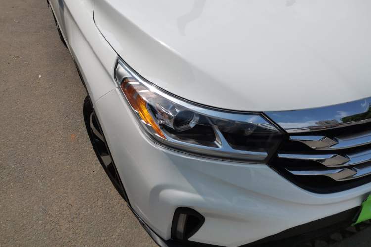 Used GAC Trumpchi GS4 2019 270T Manual Two-Wheel Drive Luxury Edition Right Front Headlight