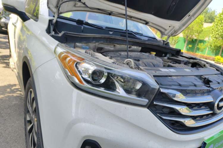 Used GAC Trumpchi GS4 2019 270T Automatic Two-Wheel Drive Elite Edition Right Front Headlight