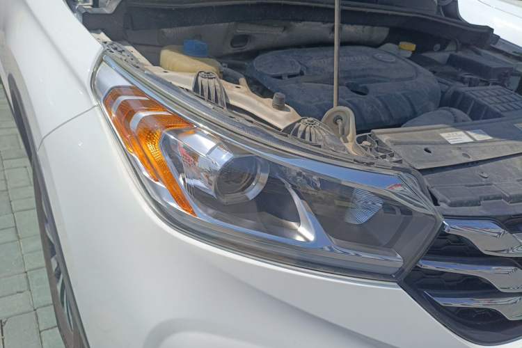 Used GAC Trumpchi GS4 2019 270T Manual Two-Wheel-Drive Elite Edition Right Front Headlight