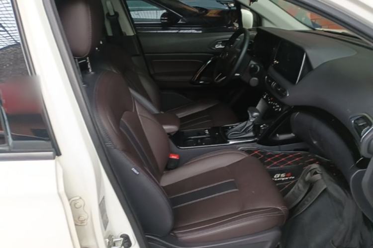 Used GAC Trumpchi GS4 2019 270T Automatic Two-Wheel Drive Luxury Smart Connectivity Model Right Front Seat