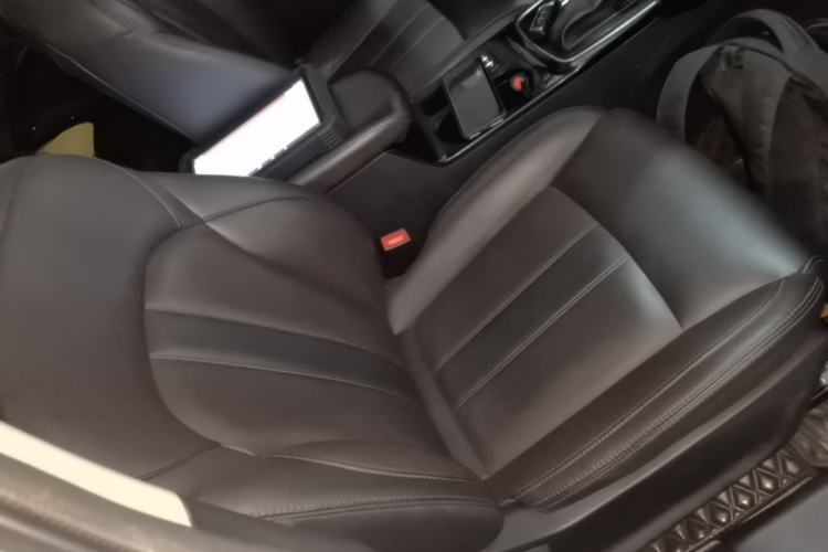 Used GAC Trumpchi GS4 2019 270T Automatic Two-Wheel Drive Luxury Smart Connectivity Model Right Front Seat