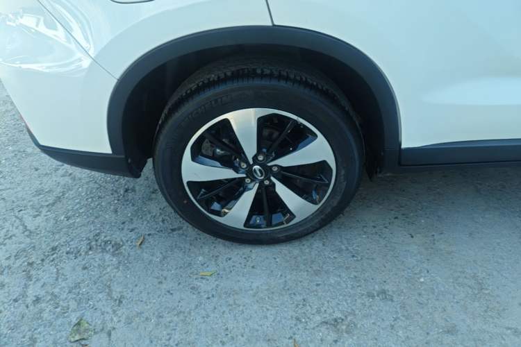 Used GAC Trumpchi GS4 2019 270T Automatic Two-Wheel Drive Luxury Smart Connectivity Model Right Rear Wheel Hub