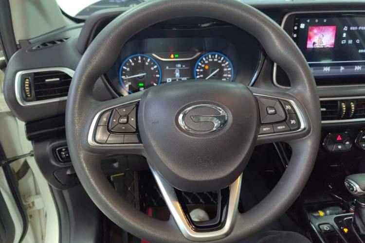 Used GAC Trumpchi GS4 2019 270T Automatic Two-Wheel Drive Elite Edition Steering Wheel
