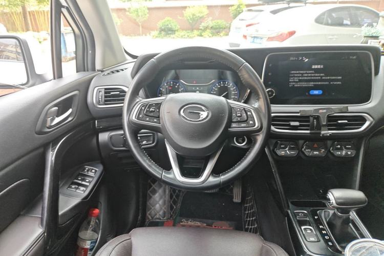 Used GAC Trumpchi GS4 2019 270T Automatic Two-Wheel Drive Luxury Smart Connectivity Model Steering Wheel