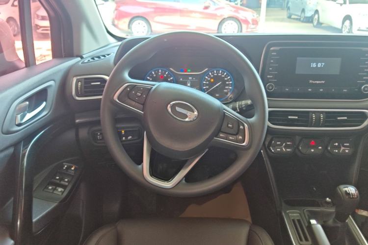 Used GAC Trumpchi GS4 2019 270T Manual Two-Wheel-Drive Elite Edition Steering Wheel