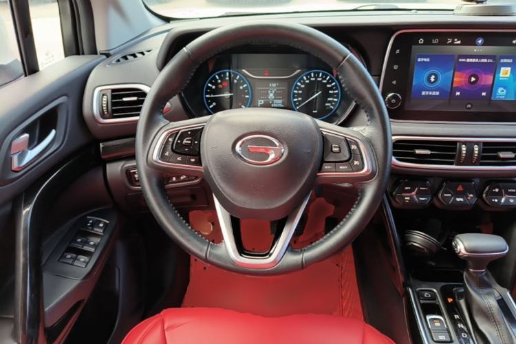 Used GAC Trumpchi GS4 2019 270T Automatic Two-Wheel Drive Luxury Smart Connectivity Model Steering Wheel
