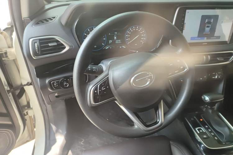 Used GAC Trumpchi GS4 2019 270T Automatic Two-Wheel Drive Elite Edition Steering Wheel