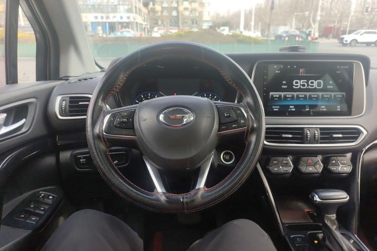 Used GAC Trumpchi GS4 2019 270T Automatic Two-Wheel Drive Elite Edition Steering Wheel