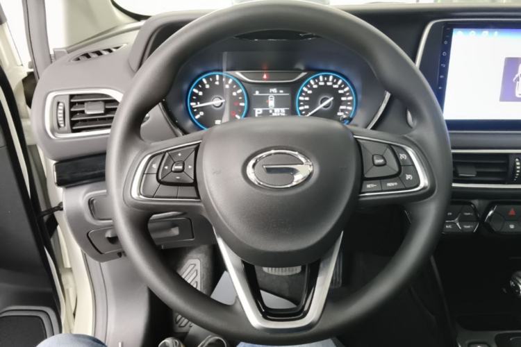 Used GAC Trumpchi GS4 2019 270T Automatic Two-Wheel Drive Elite Edition Steering Wheel