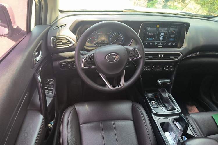Used GAC Trumpchi GS4 2019 270T Automatic Two-Wheel Drive Elite Edition Steering Wheel