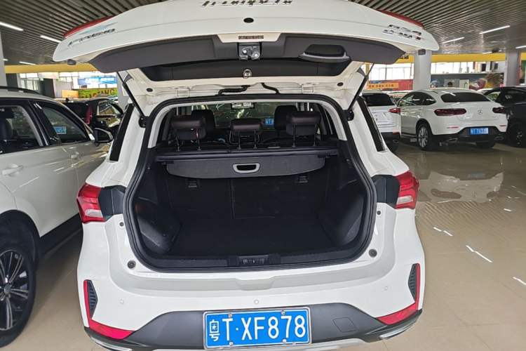 Used GAC Trumpchi GS4 2019 270T Automatic Two-Wheel Drive Elite Edition Trunk