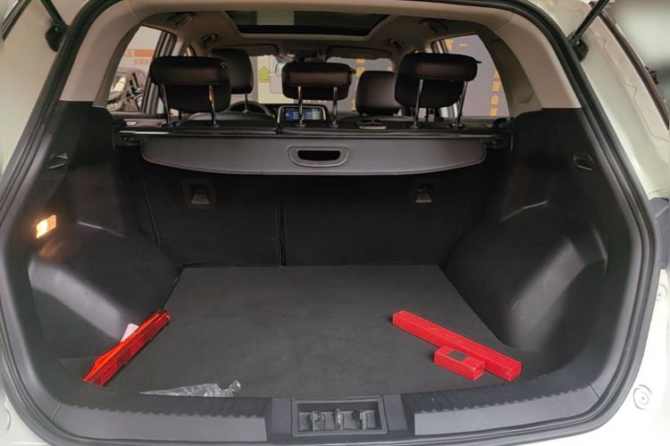 Used GAC Trumpchi GS4 2019 270T Automatic Two-Wheel Drive Elite Edition Trunk
