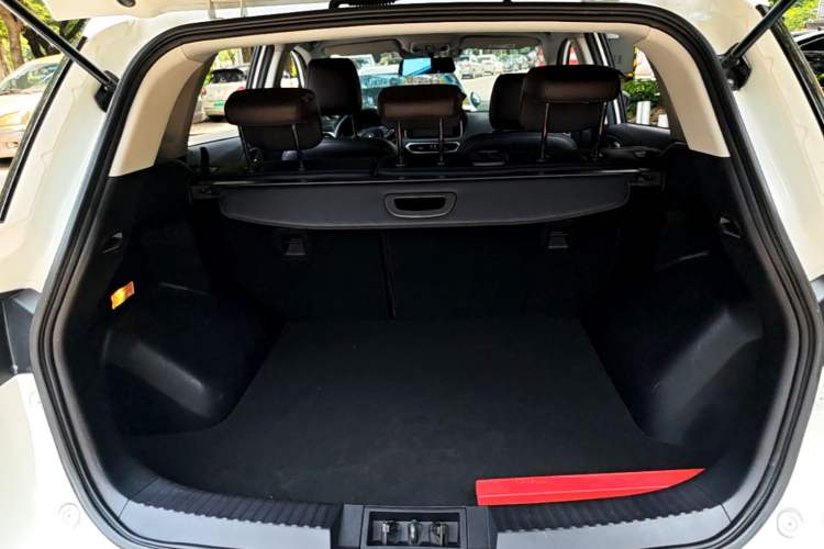 Used GAC Trumpchi GS4 2019 270T Automatic Two-Wheel Drive Elite Edition Trunk