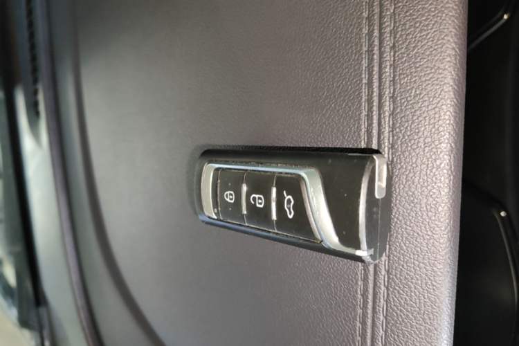 Used GAC Trumpchi GS4 2019 270T Automatic Two-Wheel Drive Elite Edition Vehicle Key
