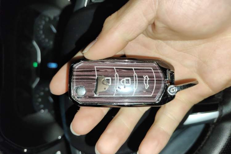 Used GAC Trumpchi GS4 2019 270T Manual Two-Wheel-Drive Elite Edition Vehicle Key